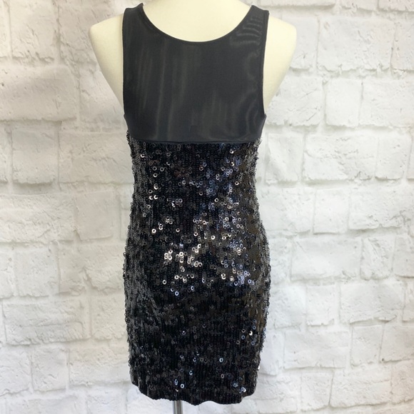 Express Stretch Sequin black party dress - Picture 4 of 6